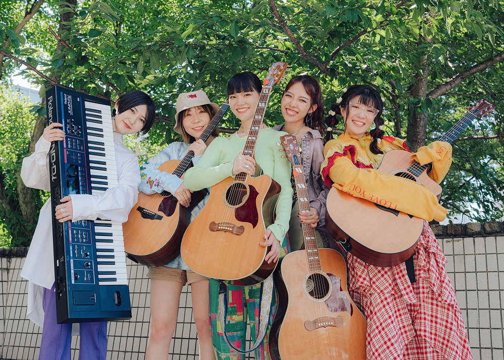 名古屋ギター女子部、メジャーデビューアルバム『Re:POP』を発売