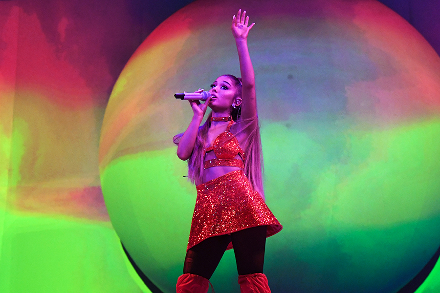 アリアナ グランデ ゲスト2名を起用した 34 35 のリミックスをリリースへ ガジェット通信 Getnews