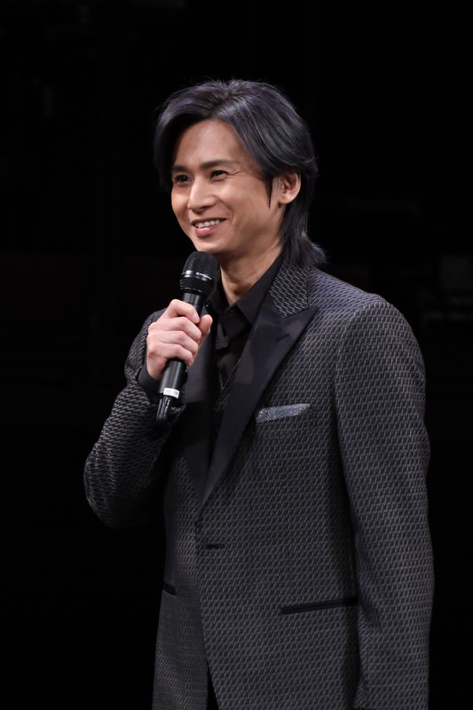 「堂本光一、劇場公開【Endless SHOCK】舞台挨拶に登壇「とりあえず3回ほど見ていただければ……」」1枚目/5