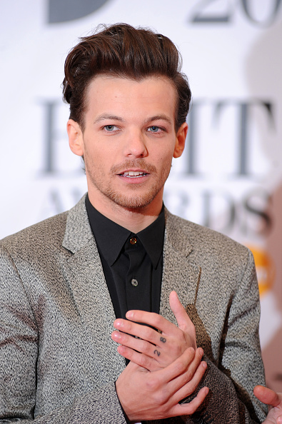 「ルイ・トムリンソン、延期になっていたワールド・ツアーの新日程を発表」1枚目/1