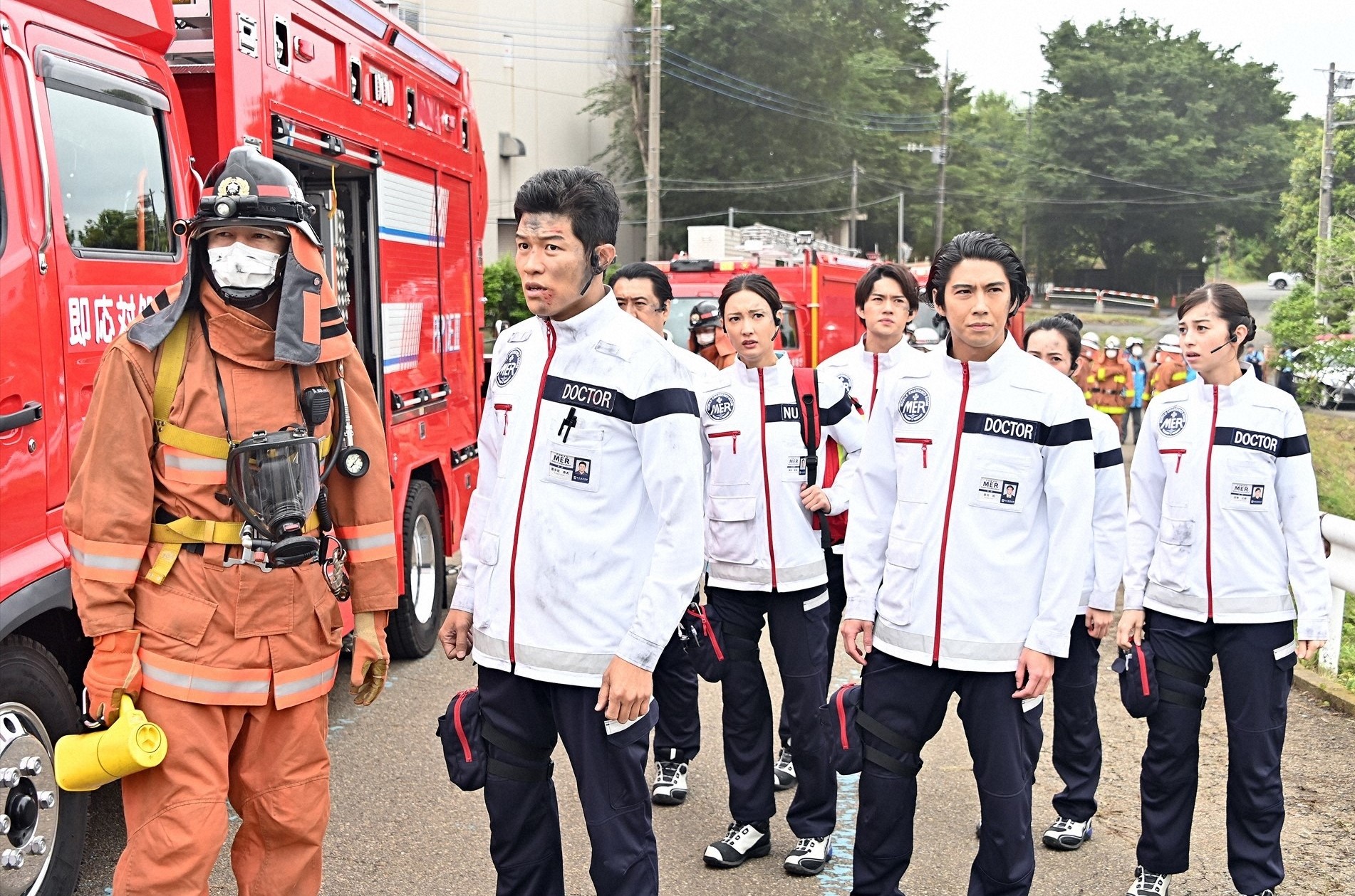 ｔｏｋｙｏ ｍｅｒ 初回放送に反響 鈴木亮平と賀来賢人の熱いヒ ロ ドラマみたい Daily News Billboard Japan