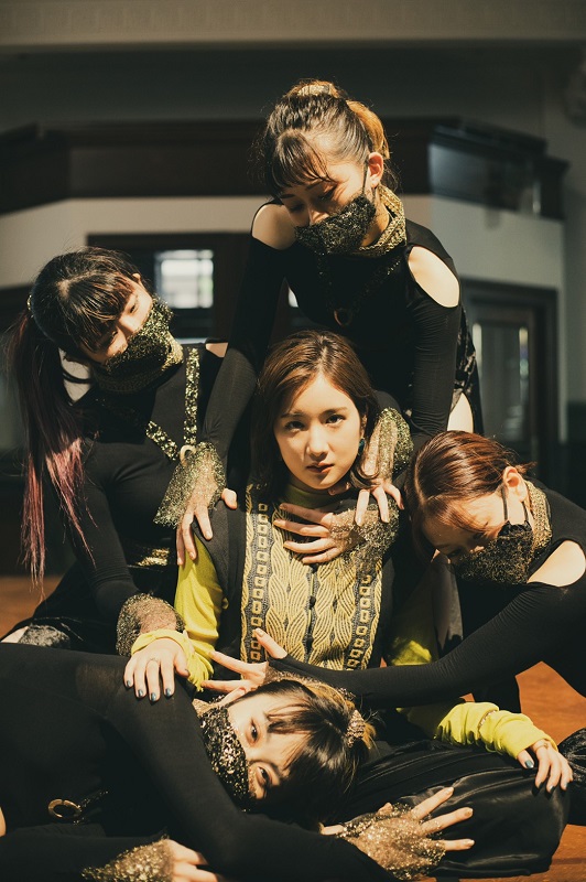 「湯木慧、新MV「拍手喝采」で初のダンス披露」1枚目/4