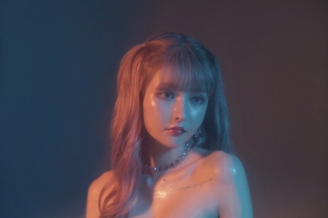 「戦慄かなの、新曲「Baby UFO」配信リリース＆MV公開 」1枚目/2