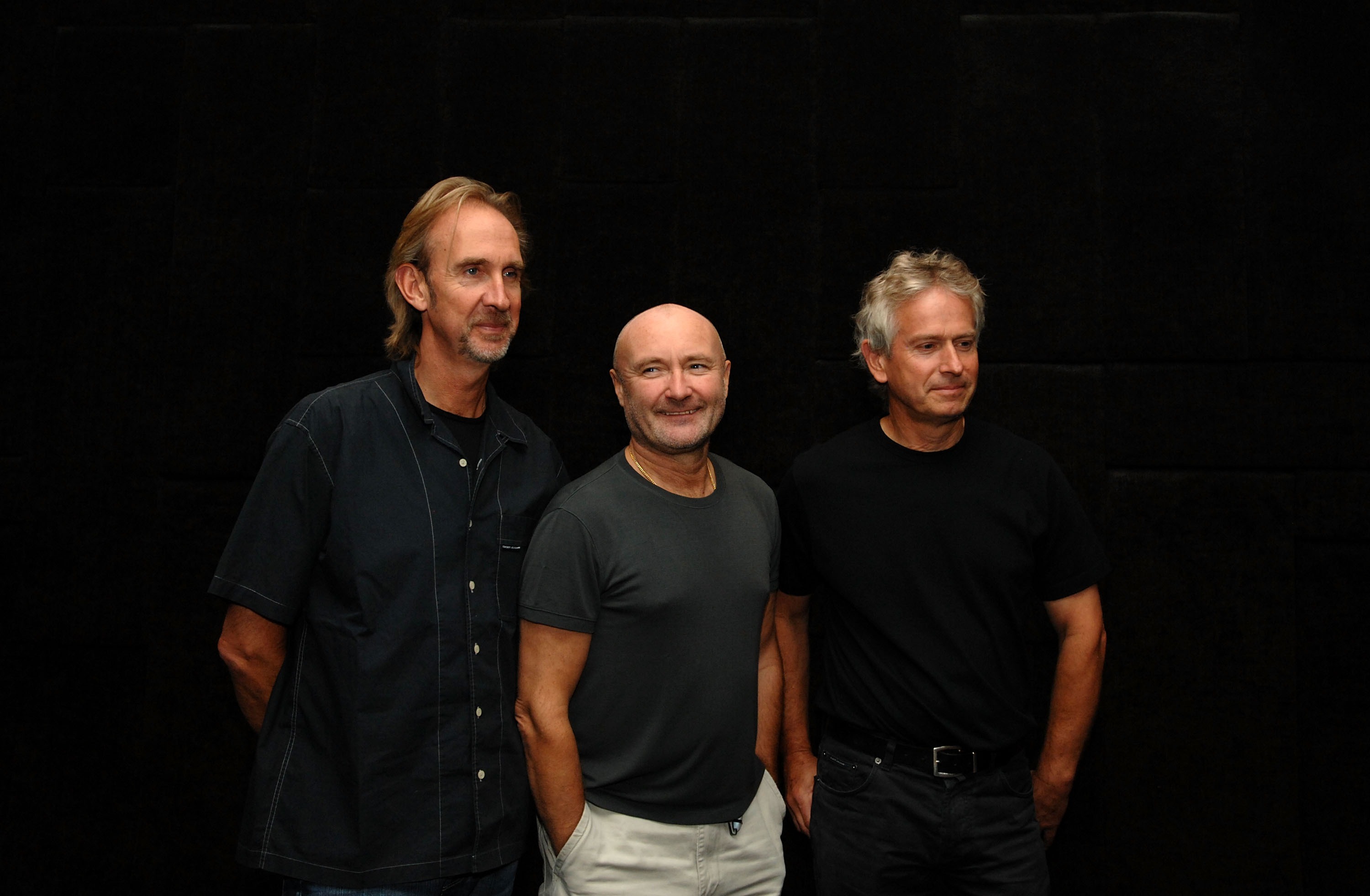 フィル コリンズ ジェネシス再結成ツアーを控える中 ドラム スティックを持つのがやっと と明かす Daily News Billboard Japan