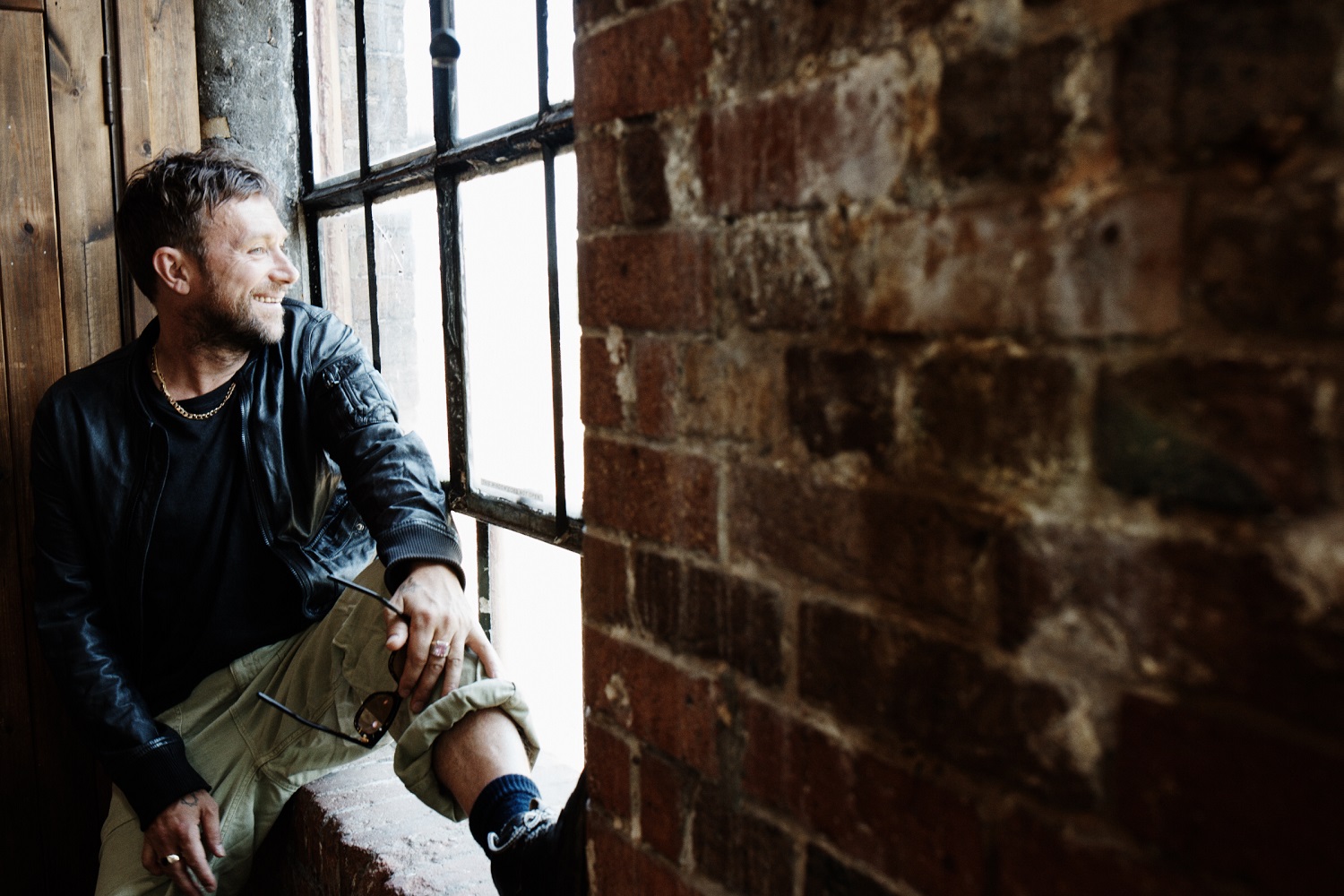 デーモン アルバーン ウルグアイのパラシオ サルボにインスパイアされた新曲公開 Daily News Billboard Japan デーモン アルバーン ウルグアイのパラシオ サルボにインスパイアされた新曲公開 Daily News Billboard Japan