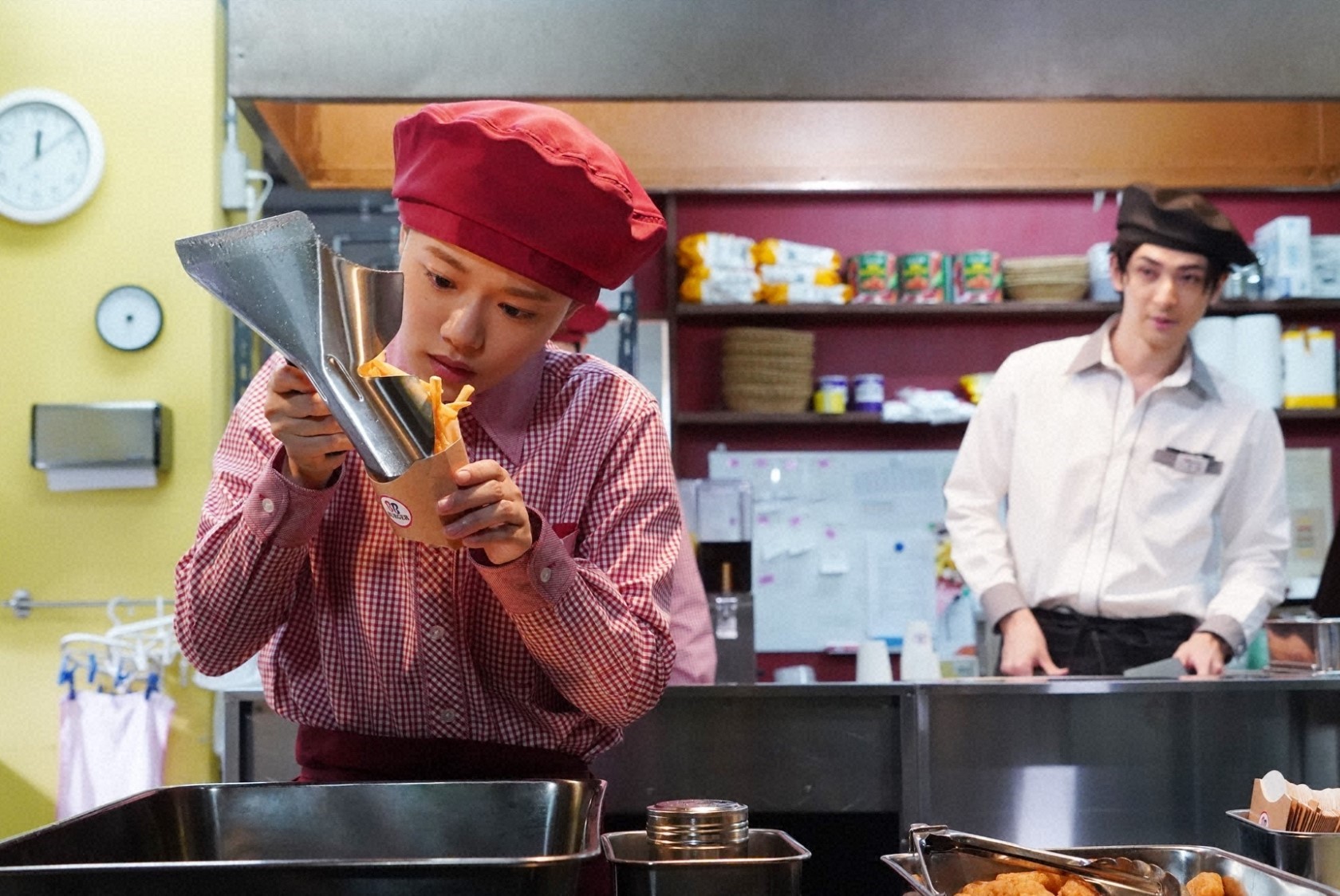 恋です 森生 杉野遥亮が ユキコ 杉咲花を全力応援 フレ フレ ユキコさ ん のシ ンに号泣 Daily News Billboard Japan 恋です 森生 杉野遥亮が ユキコ 杉咲花を全力応援 フレ フレ ユキコさ ん のシ ンに号泣 Daily News Billboard Japan