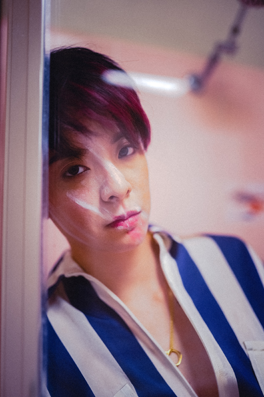 「元K-POPガールズグループ、f(x)のアンバー・リウが新曲「BAD DECISIONS」をリリース＆MV公開」1枚目/2