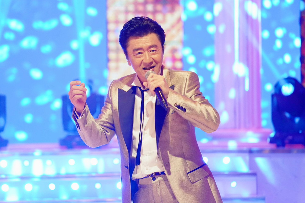 桑田佳祐、最高のエンターテイメントで明日への活力を届けた『ベスト