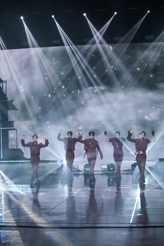 「（C）2021 STARSHIP ENTERTAINMENT Co. Ltd ALL RIGHTS RESERVED. MADE IN KOREA」6枚目/27