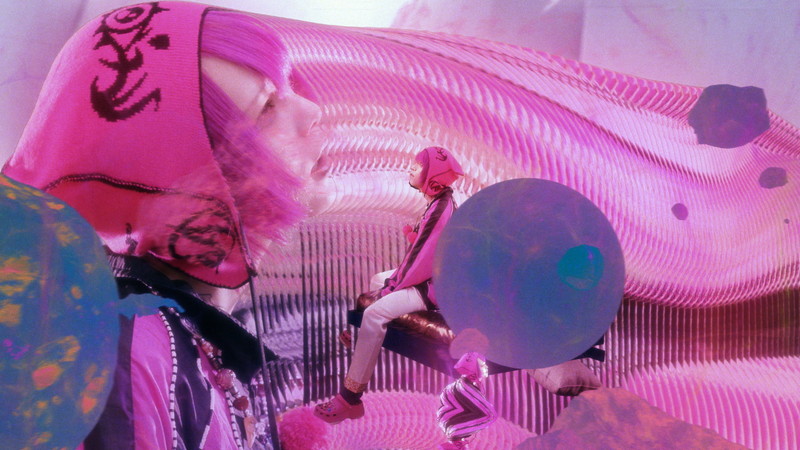 4s4ki、カオス＆サイケデリックな「space coaster」夢オチ系精神世界MV