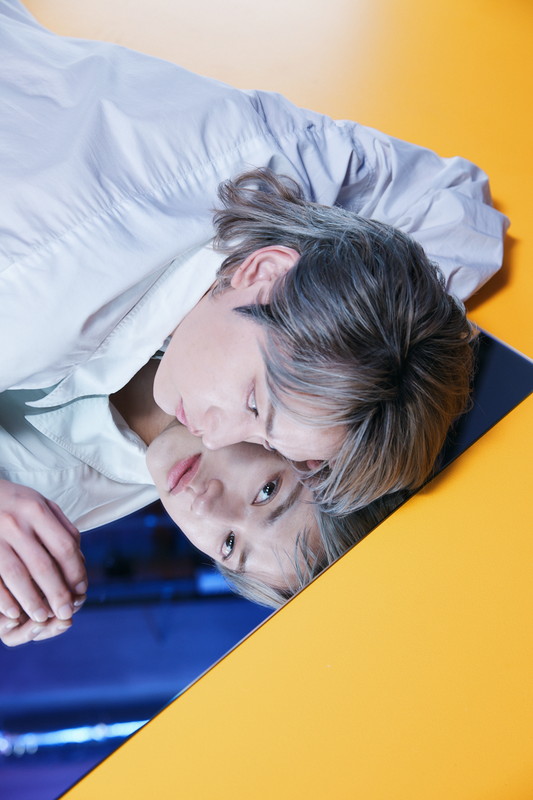 「SKY-HI、新曲「Bare-Bare」配信決定で新ビジュアルを公開」1枚目/1