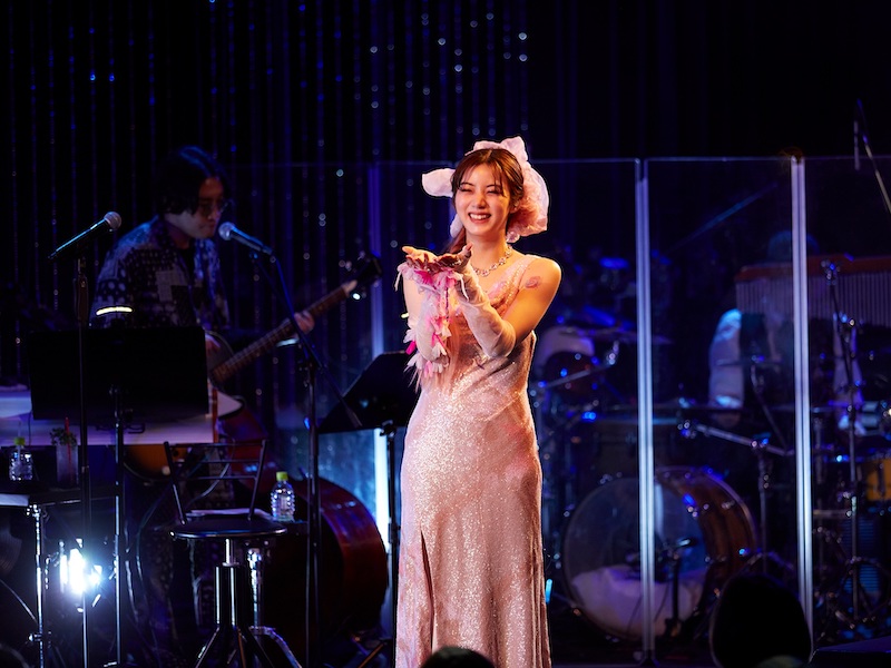 ELAIZAが初のBillboard Tour開催、1stアルバム『失楽園』CD発売＆追加