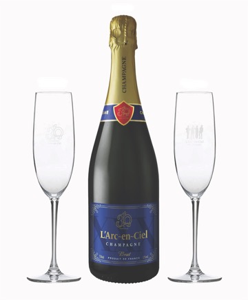 「(C) 2022 MAVERICK DC ALL RIGHTS RESERVED.」2枚目/3