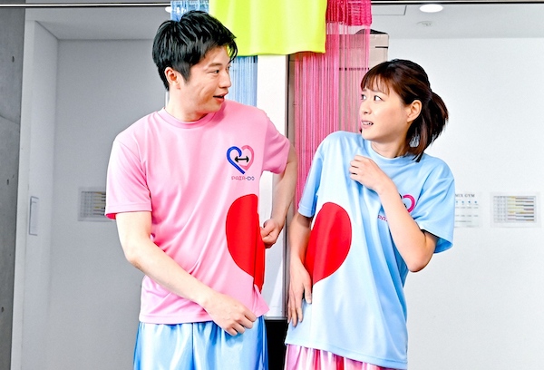 「「持続可能な恋ですか？」“杏花”上野樹里と“晴太”田中圭の別れ際のハグに反響　「『それじゃあ』って言いながらも言葉を探す晴太が不器用過ぎていとおしい」」1枚目/1