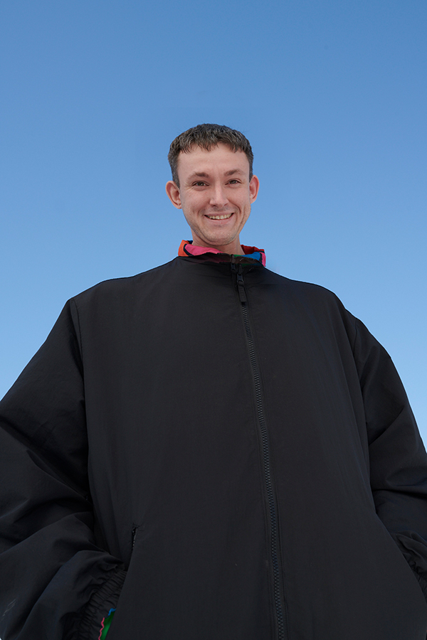 「 Photo: Jonnie Chambers」2枚目/2