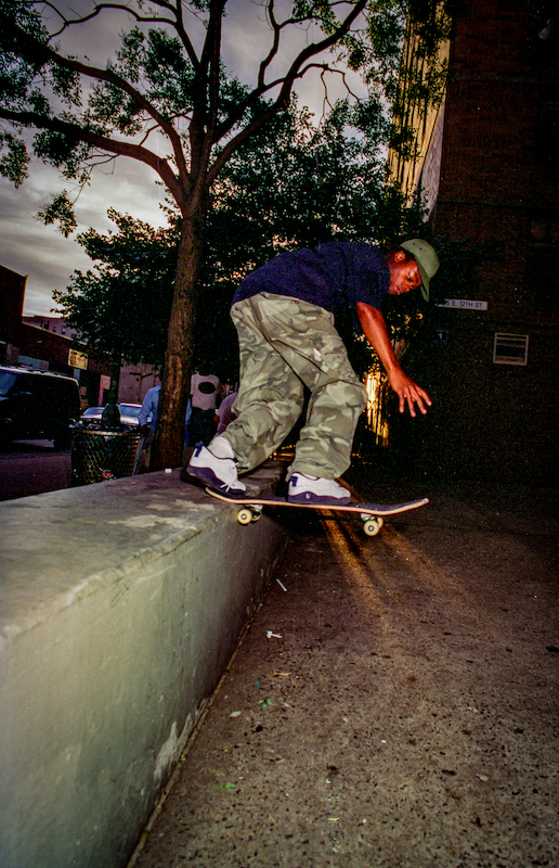 「（C）2021 Elkin Editions, LTD. All Rights Reserved.」6枚目/8