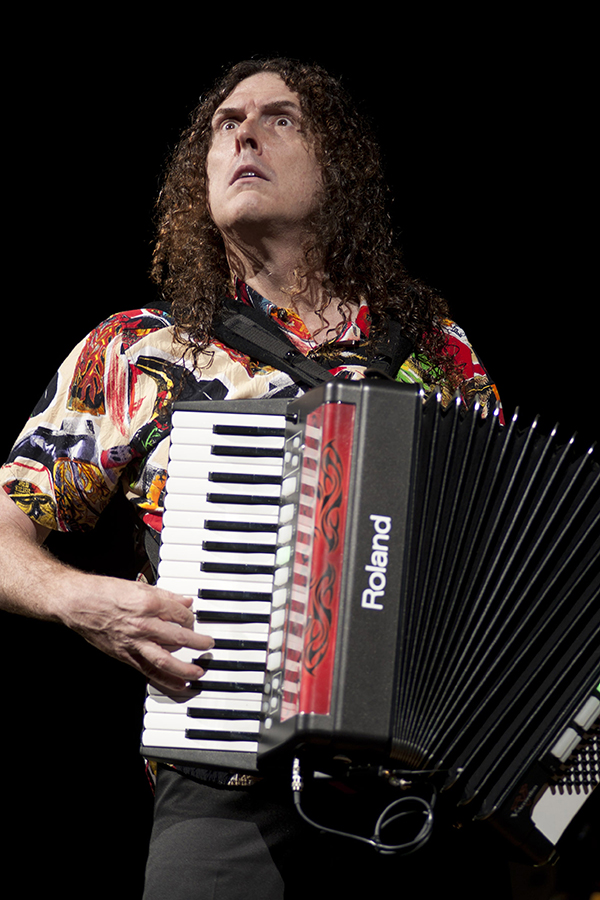 「アル・ヤンコビック、ザ・ルーツと名パロディ曲の数々を披露」1枚目/1