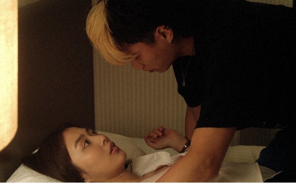 「「自転車屋さんの高橋くん」“遼平”鈴木伸之が“パン子”内田理央の宴会に乱入　 「暴れる遼平くんと必死に止める友達たち、めちゃくちゃ面白かった」」1枚目/1