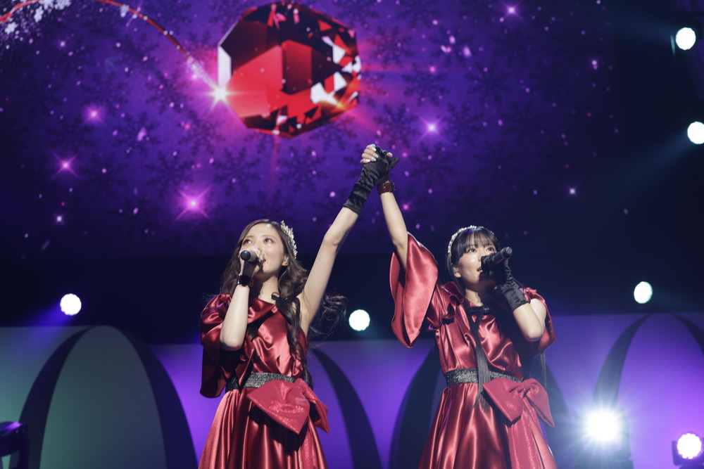 ライブレポート＞冬のClariSが魅せる、2022年を締めくくったスペシャル
