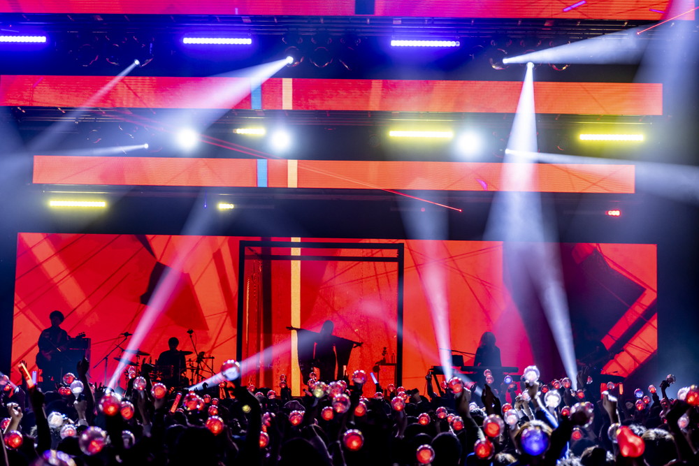 ライブレポート＞Ado初の全国ツアー【蜃気楼】過去と未来を