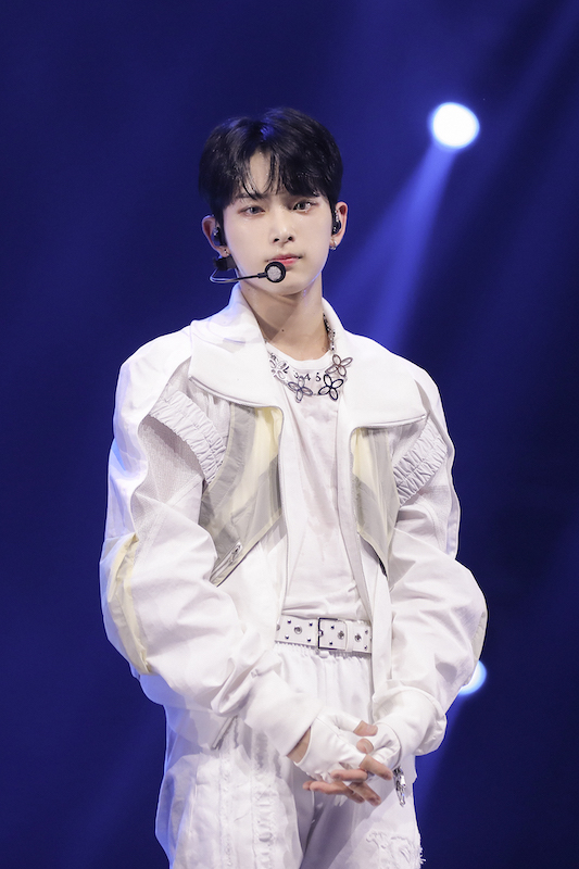 「（C）Weverse Con Festival」8枚目/14