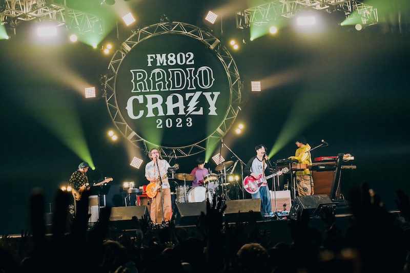 総勢約100組が出演するロック大忘年会【RADIO CRAZY 2023】が開幕