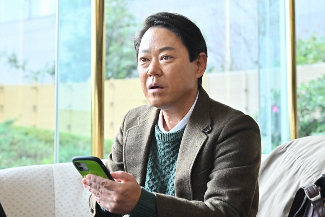 「「不適切にもほどがある！」「笑って泣けて…神回だった。やっぱりクドカンはすごい」「お義父さんの背広で涙腺崩壊」」1枚目/1