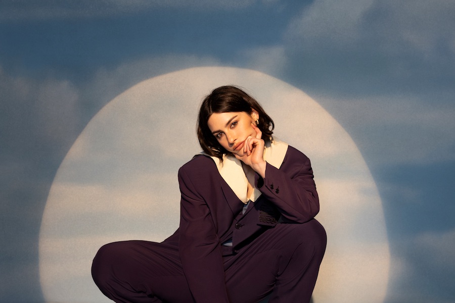 グレイシー・エイブラムス、長年リリースが待たれていた「Close To You