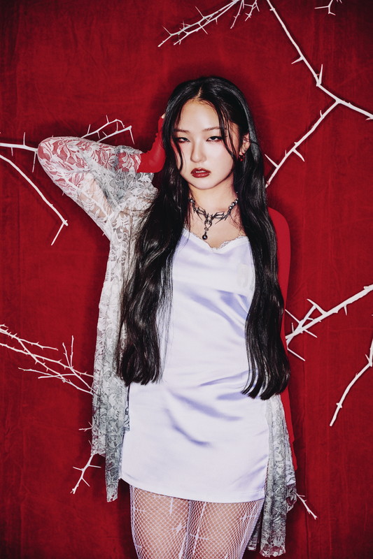 「CHIKA」2枚目/8