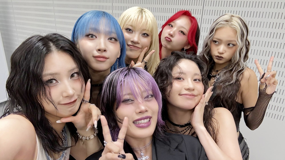 HANA「Blue Jeans」今年度最速でストリーミング累計1億回再生突破