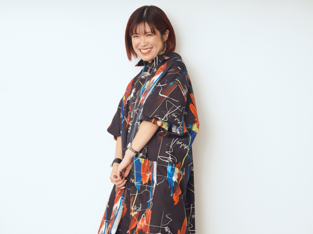 わたしたちと音楽 Vol. 65＞岡嶋かな多が語る、表現者＆女性としての