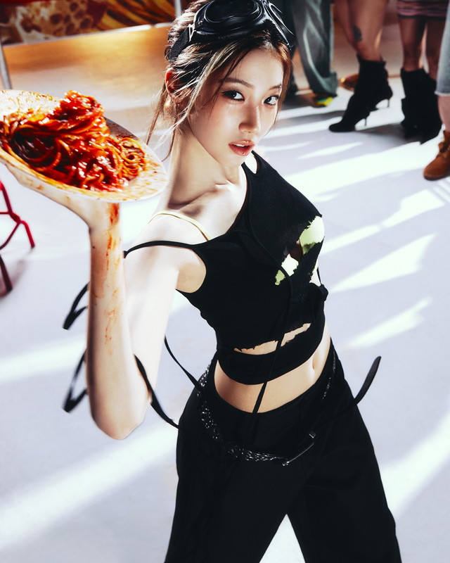 「KAZUHA」5枚目/7