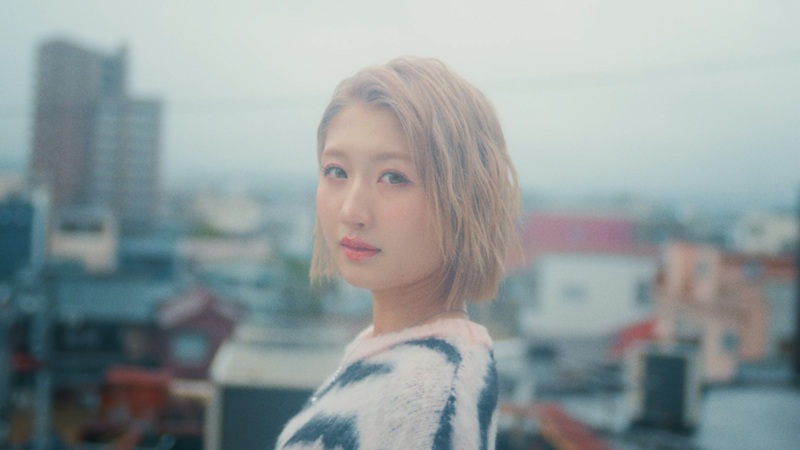 NMB48、塩月希依音がセンターの新曲「青春のデッドライン」MV公開 11期