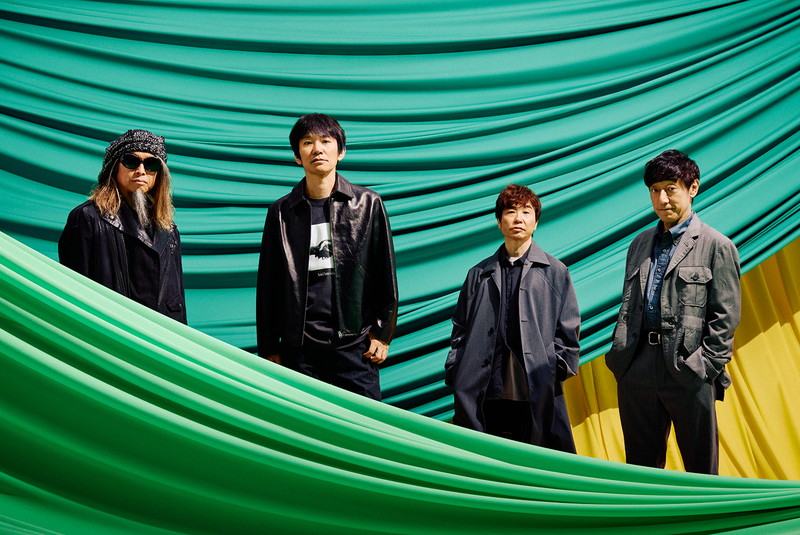 スピッツのデビュー35周年記念、全シングル51曲を網羅したプレイリスト