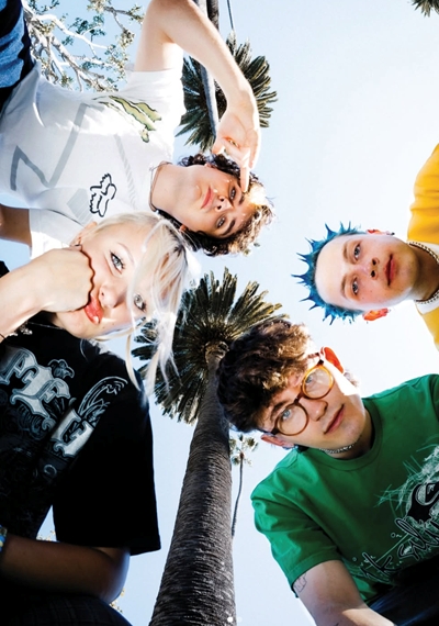 「サマソニ出演のサウス・アーケード、夏の到来を予感させる新曲「SUPERMAN」公開」1枚目/2