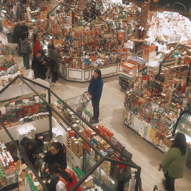 「マグノリアン、ニュー・アルバム『Supermarket Daydreams』6/26にリリース」1枚目/4