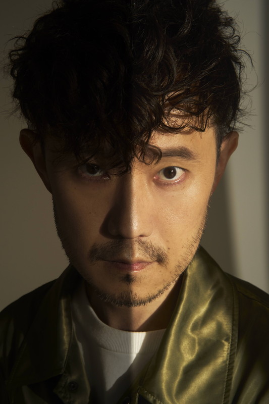 「KERENMI（蔦谷好位置）、Novel Coreをフィーチャリングに迎えたEP『チート』配信リリース」1枚目/3