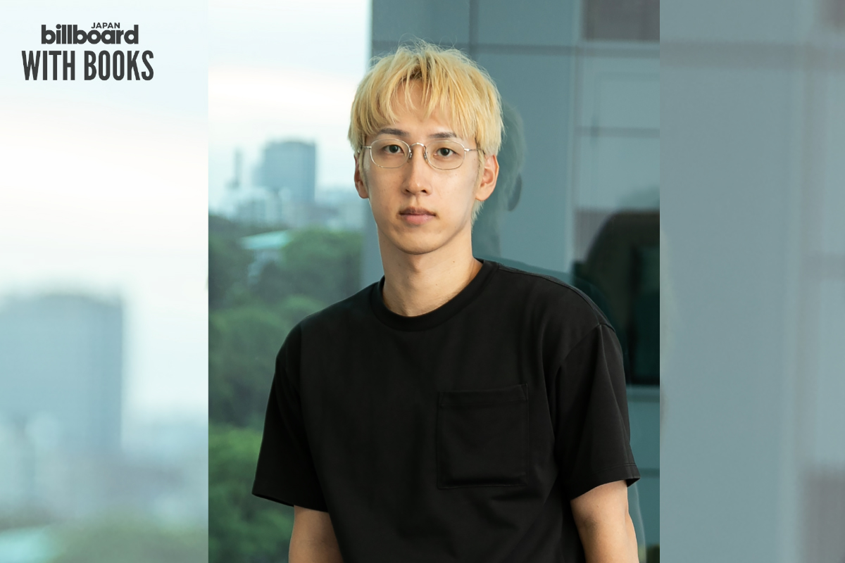 【WITH BOOKS】『イン・ザ・メガチャーチ』を通じて朝井リョウが問う、人間にとっての推進力とは