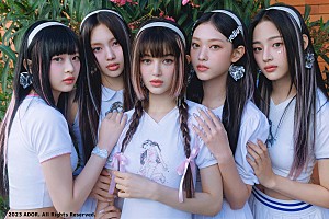 【最終値下げ】billboard Artist NewJeans 特集号 ヘリン 2025年最新】billboard newjeansの人気アイテム - メルカリ