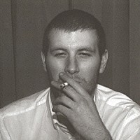 アークティック・モンキーズ「 ホワットエヴァー・ピープル・セイ・アイ・アム、ザッツ・ホワット・アイム・ノット」