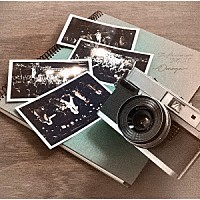 Ｒｉｄｅｓ　Ｉｎ　ＲｅＶｅｌｌｉｏｎ「 ５ｔｈ　Ａｎｎｉｖｅｒｓａｒｙ　ＢＥＳＴ～Ｏｍｅｇａ～」