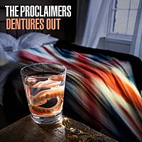 ＴＨＥ　ＰＲＯＣＬＡＩＭＥＲＳ「 ＤＥＮＴＵＲＥＳ　ＯＵＴ」