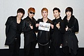 「■MBLAQ■ アニメチャート1位獲得記念写真が到着！」1枚目/1
