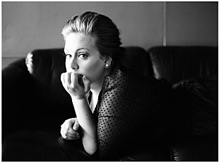 「■アデル■ 全米イヤーエンドチャートでHOT 100、アルバムを制覇」