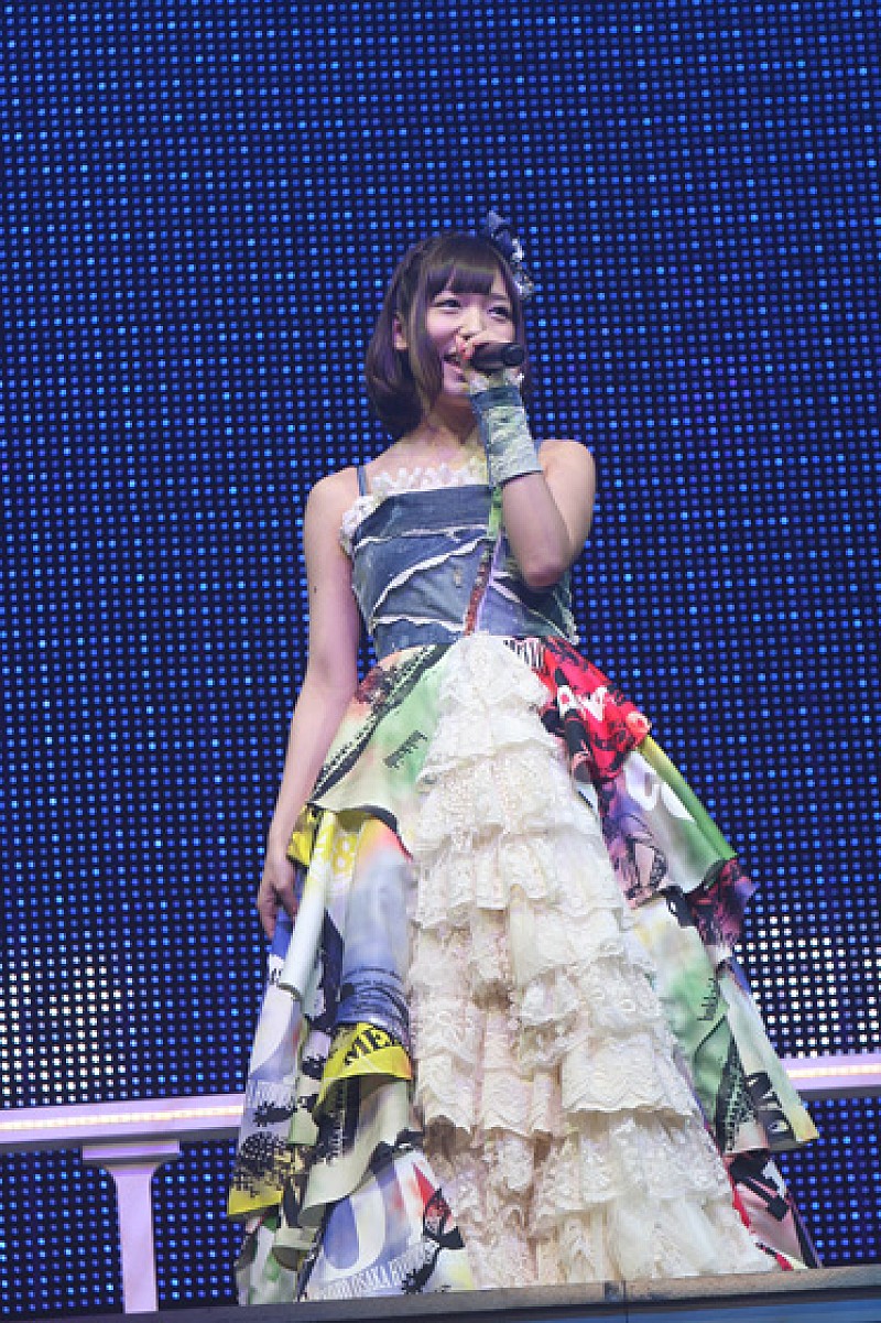 「AKB48 栄光と挫折を記録したDVDでマイケル以来の快挙」1枚目/38