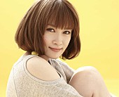 「4日間連続2位の“歌う恋愛小説家” メジャーデビュー」1枚目/2