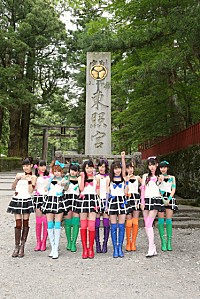 200x_sub_image2373.jpg