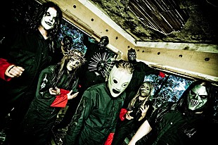 「スリップノットが、初のベスト・アルバム『アンテナズ・トゥ・ヘル』を7月25日に発売！Ｔシャツ付限定商品の販売も決定！」