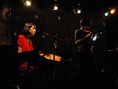 「坂本龍一注目の新星EA あらきゆうこと最高峰アクト」1枚目/7