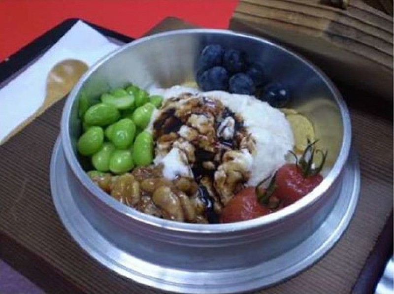 「最優秀賞 『甘糀の濃厚ジェラート~伊那谷の恵みを添えて~』中央自動車道駒ヶ岳SA(下り線)」2枚目/5